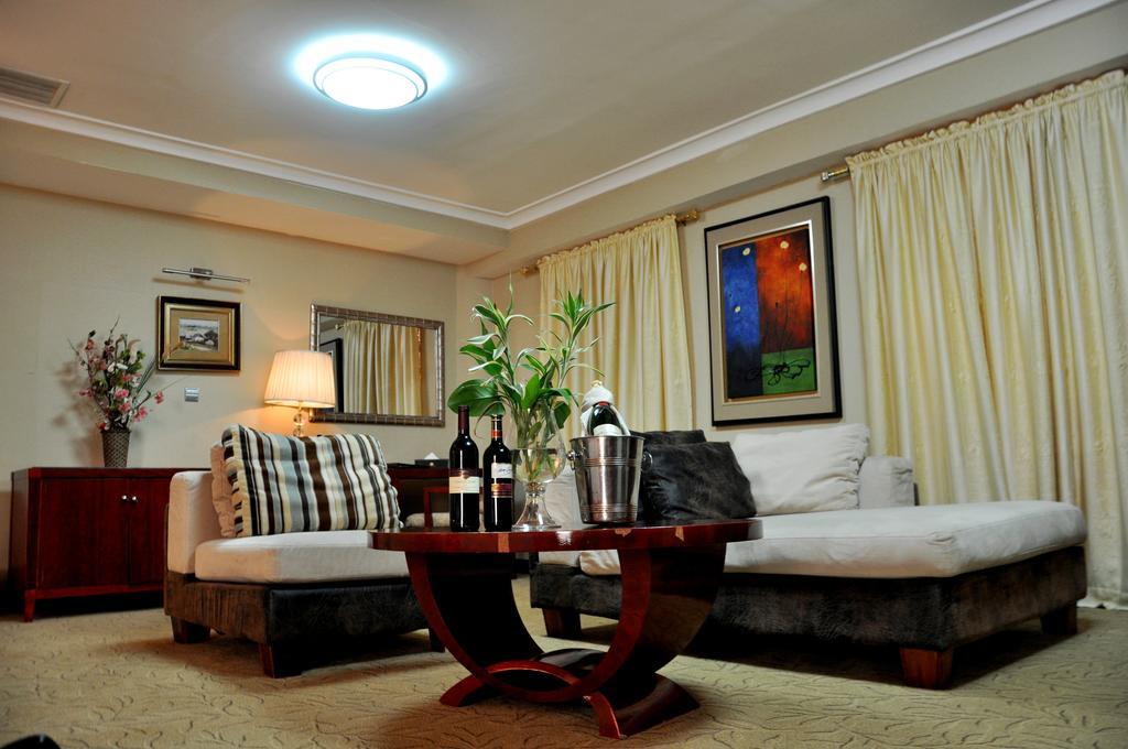Chelsea Hotel Abuja Kamer foto