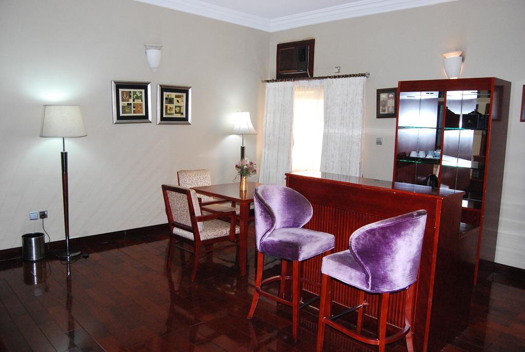 Chelsea Hotel Abuja Kamer foto
